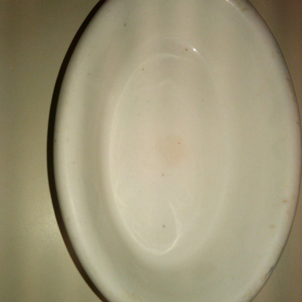 VINTAGE HOMER LAUGHLIN  HOTEL SOAP DISH  1800'S